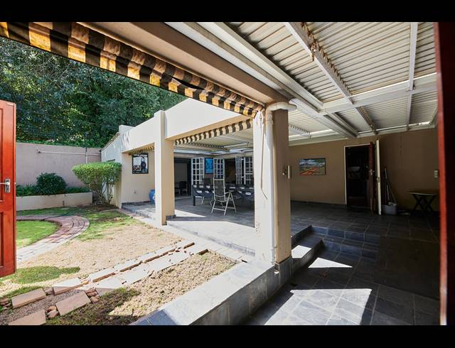 495M² BUSINESS FOR SALE IN PARKHURST